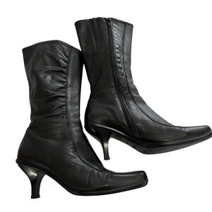 La Canadienne Kitten Heel Boots Calf Length Size 8.5